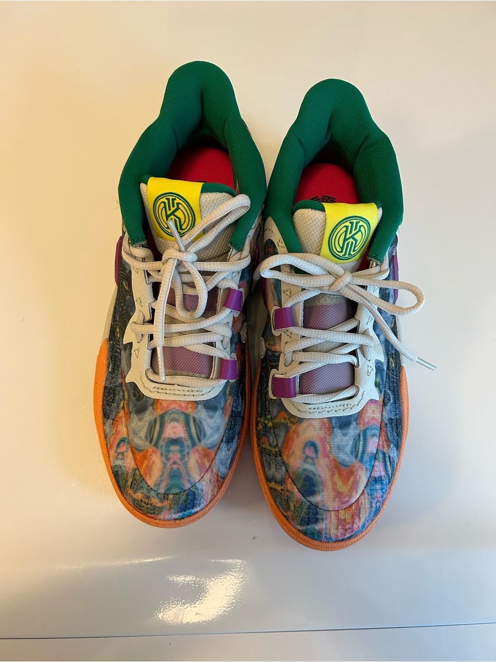 Nike Kyrie 8 GO Circle Of Life (GS) Basketball Shoe Youth/Men’s Size 7 US